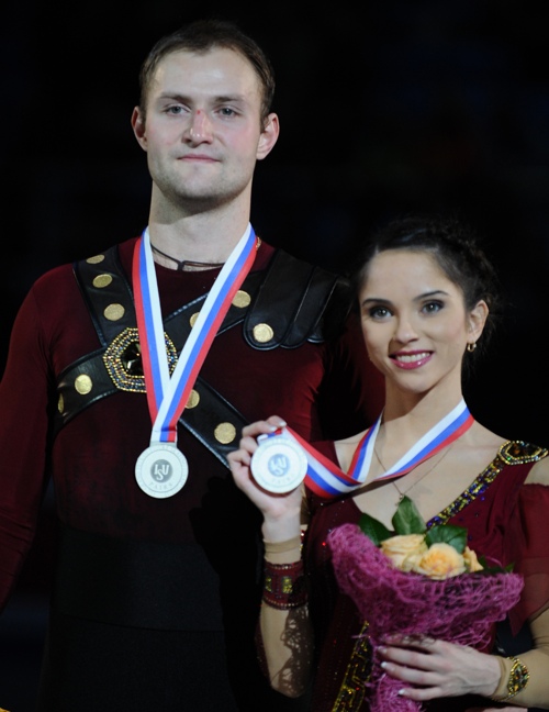 Фоторепортаж о выступлении Веры Базаровой и Юрия Ларионова на сочинском Гран-при. Фото: Julian Finney/Getty Images Фоторепортаж о выступлении Веры Базаровой и Юрия Ларионова на сочинском Гран-при. Фото: Julian Finney/Getty Images